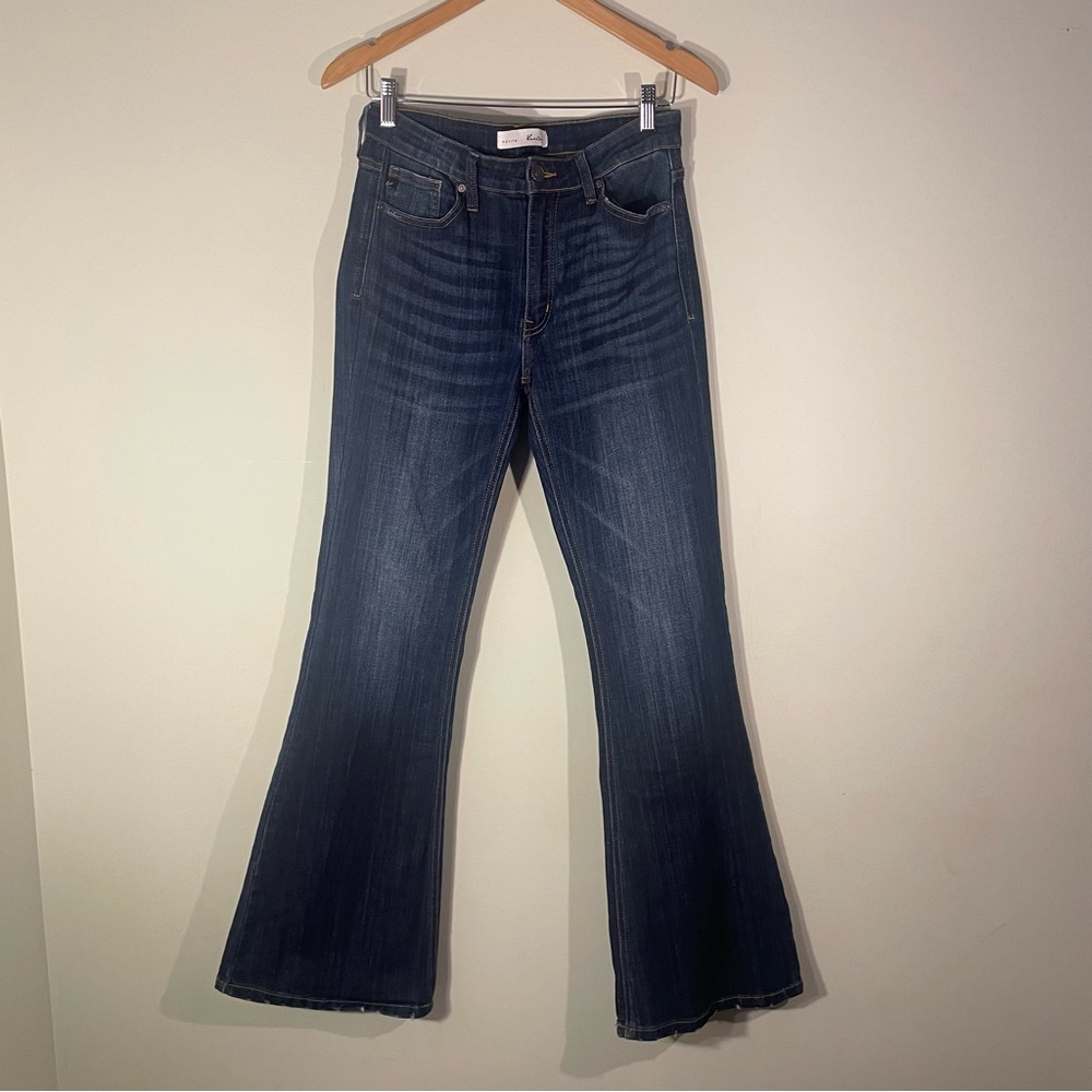 Ladies Kan Can blue jeans .